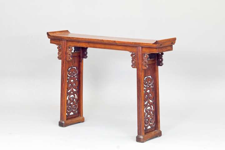 A Huanghuali Wood Altar Table with Flanges